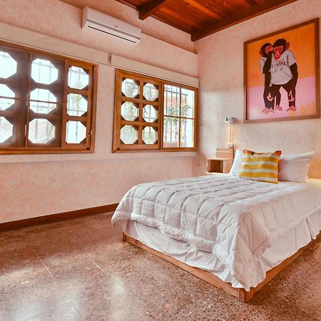 Macarena Hostel Flores Ngoại thất bức ảnh