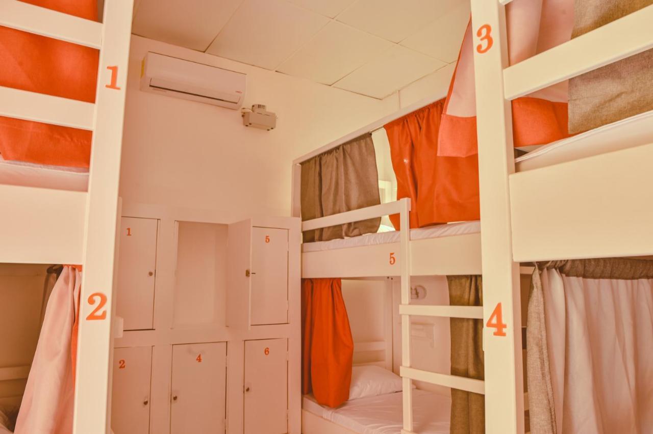 Macarena Hostel Flores Ngoại thất bức ảnh
